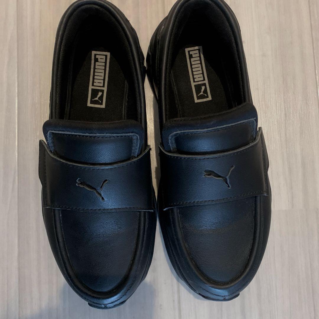 PUMA LOAFYR BLACK プーマ ブラック　ローファー ウィメンズ