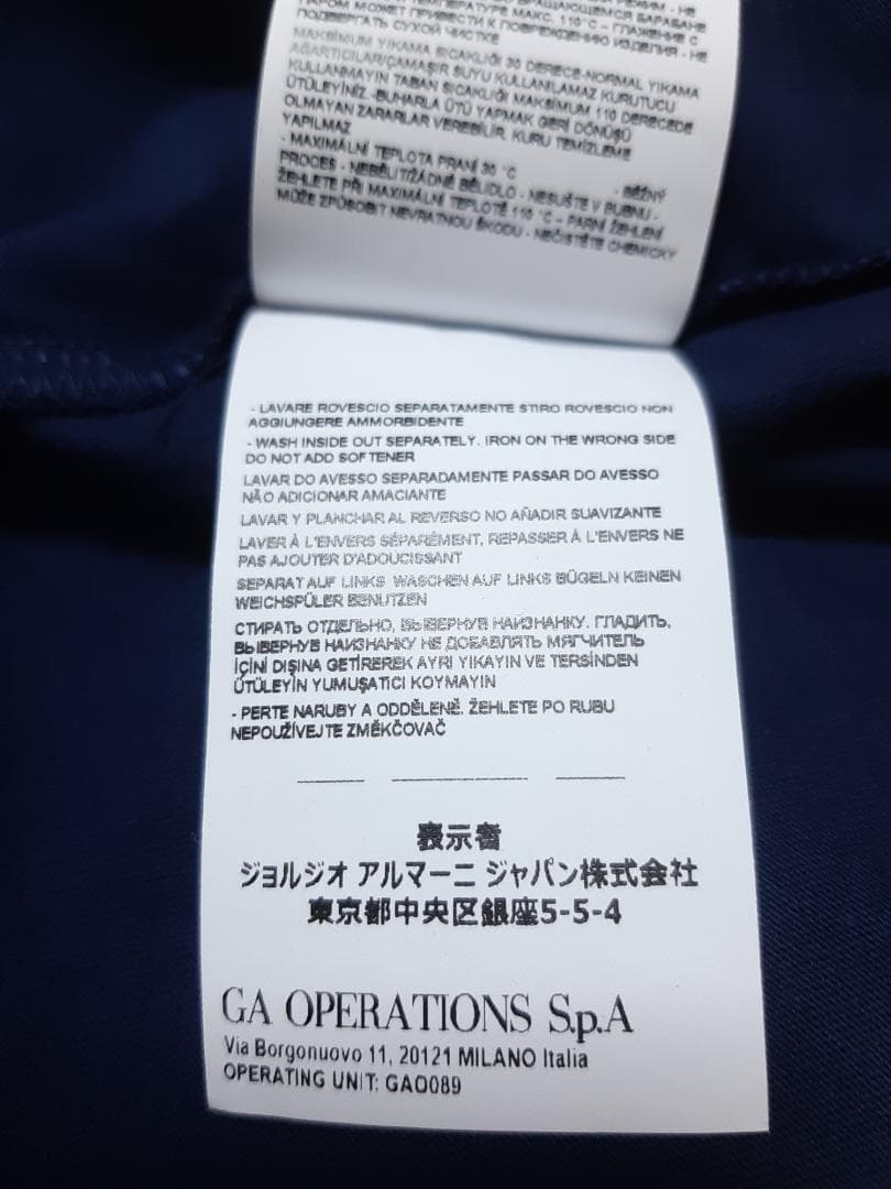 【専用】EA7/アルマーニジュニア　紺・半袖Tシャツ　8A・8歳
