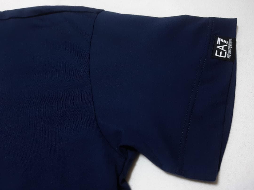 【専用】EA7/アルマーニジュニア　紺・半袖Tシャツ　8A・8歳