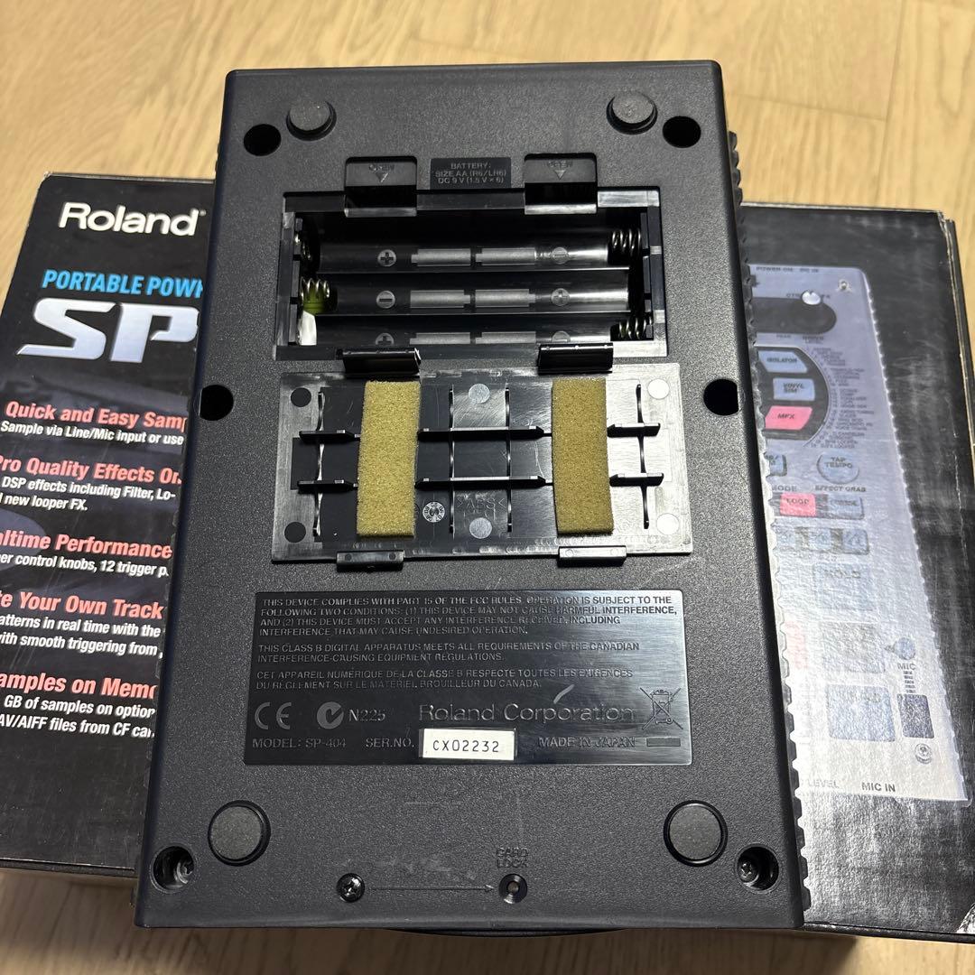 Roland サンプラー SP-404
