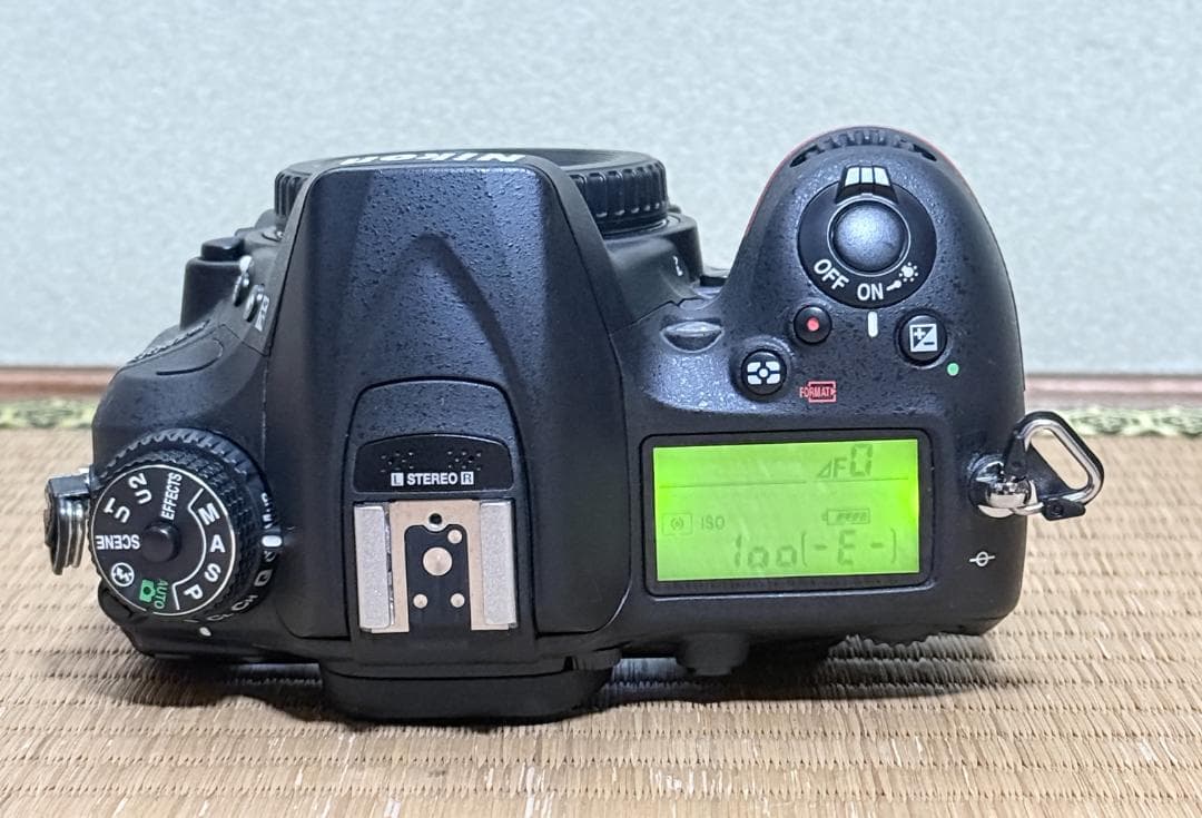 最終価格　ほぼ新品 撮影 1,993回 ニコン D7200 ボディ 付属品完