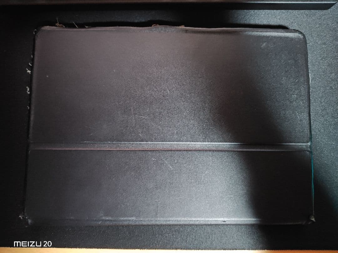 iPad 第9世代 64GB Wi-Fi+Cellular シルバー ケース付き