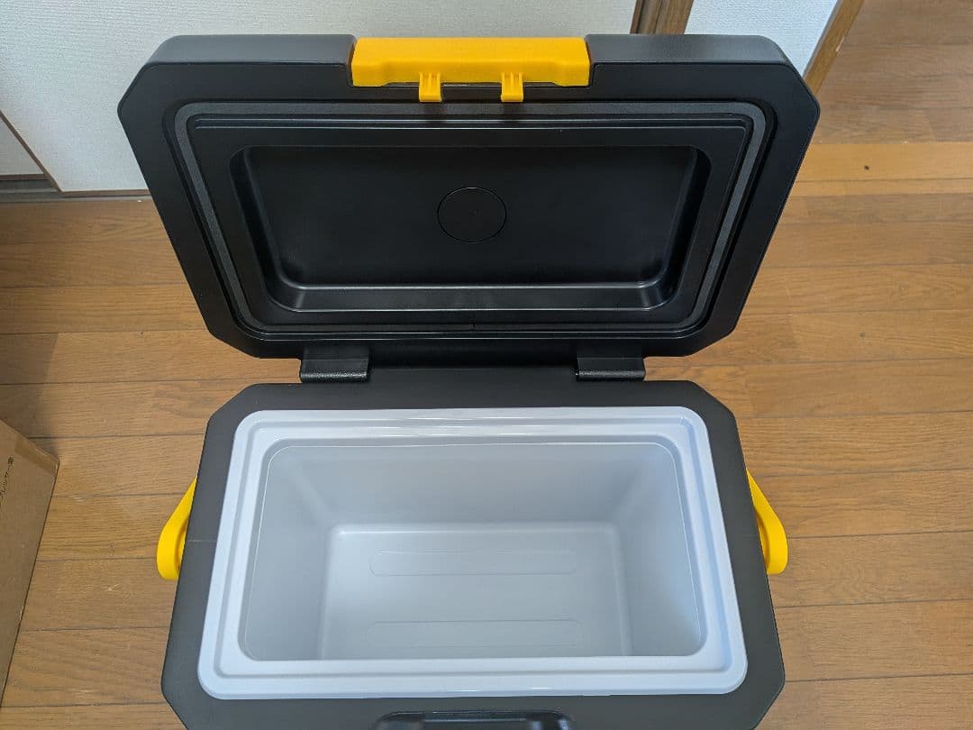 【美品】BougeRV ポータブル冷蔵庫 9L バッテリー付き