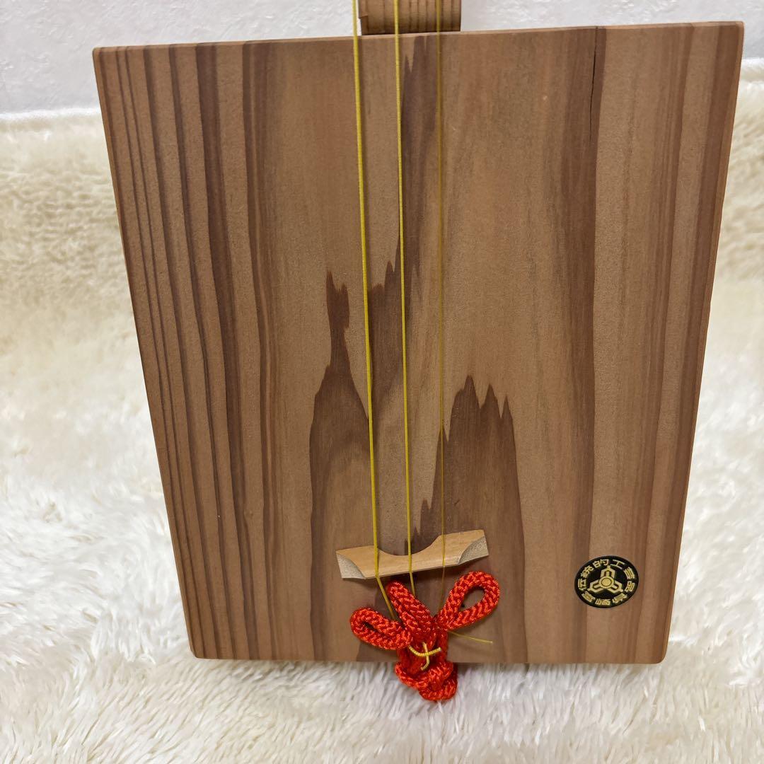 箱三味線　ごったん　黒木之製　木製三味線 3弦