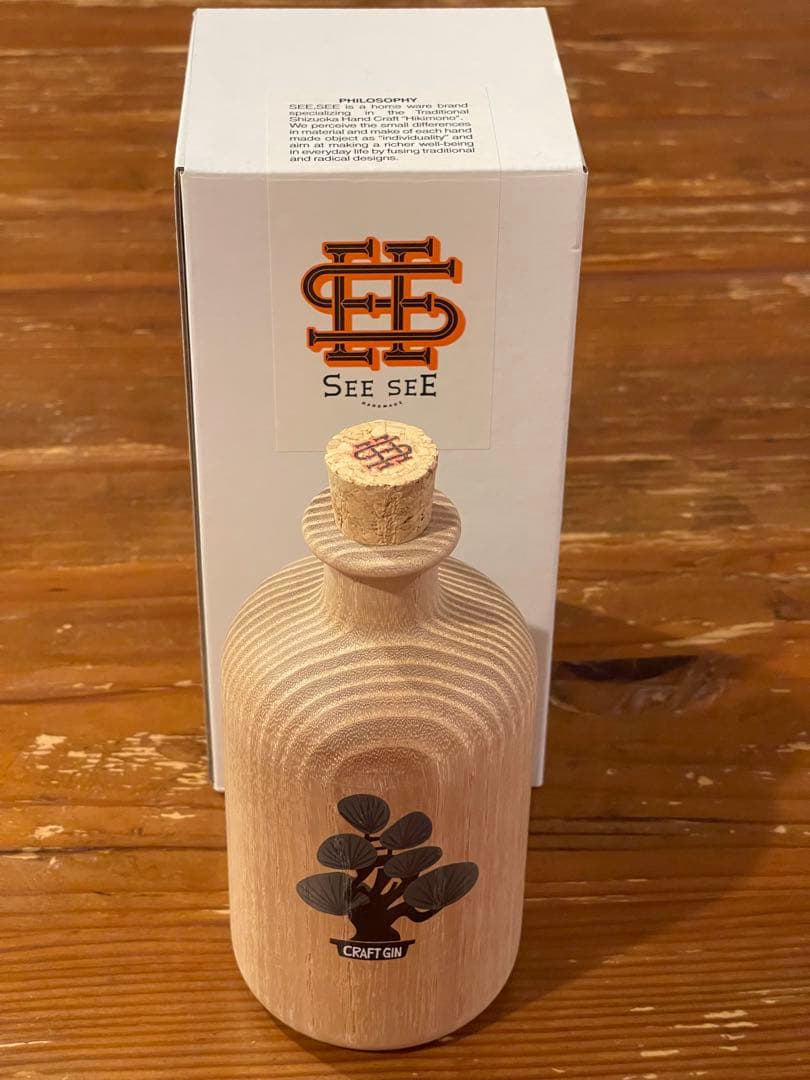 SEESEE × 花井祐介 × BONJIN フラワーベース