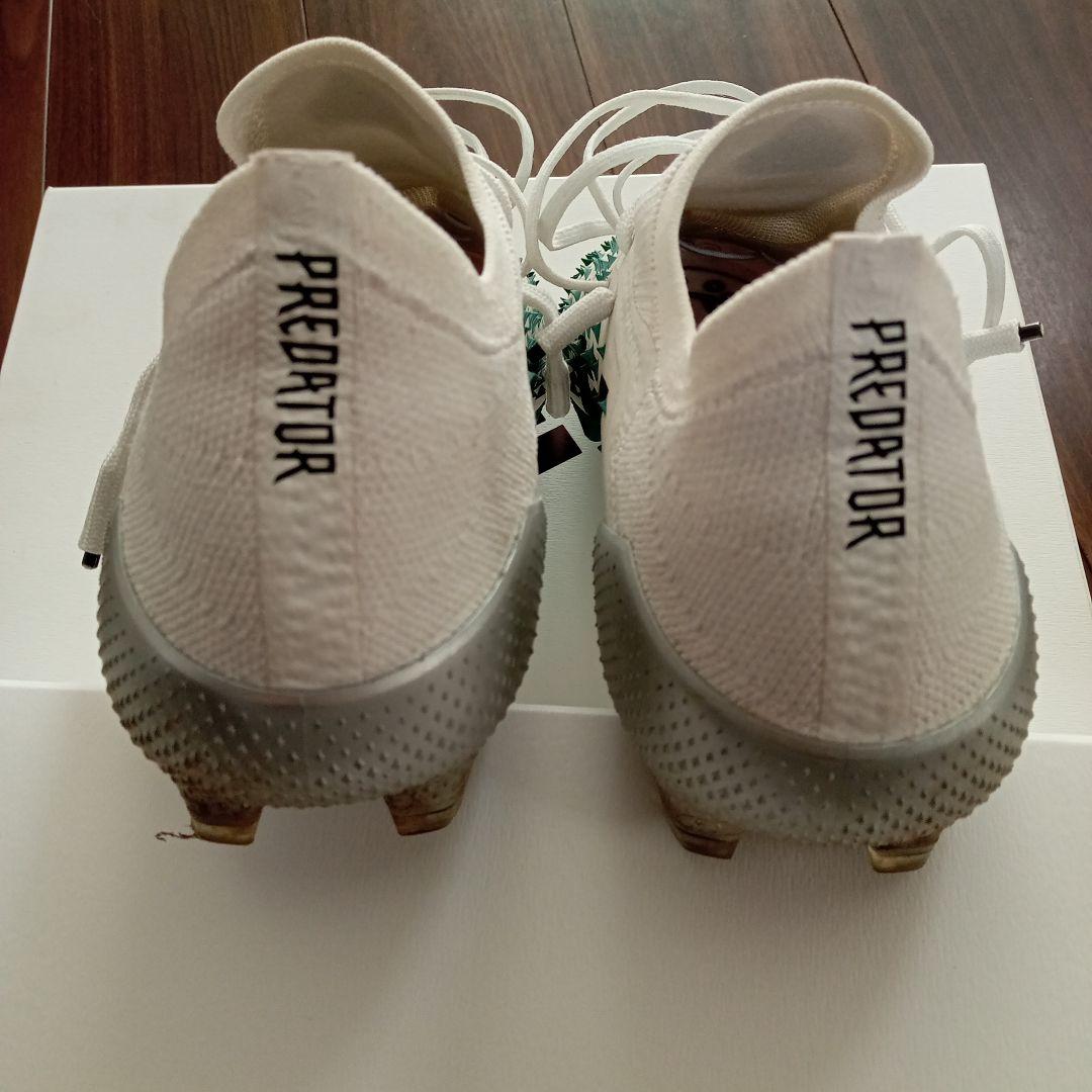 PREDATOR FREAK.1 L FG EQ スパイクシューズ