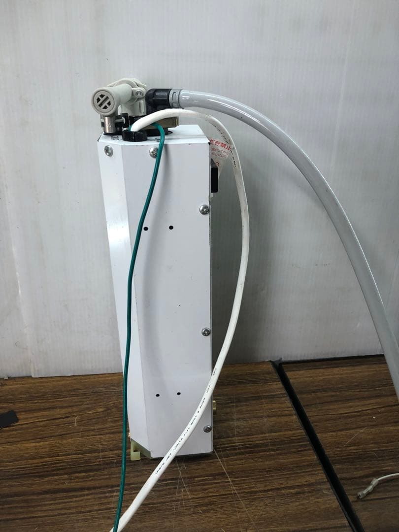 LIXIL 小型電気温水器　EHMN-T1S2
