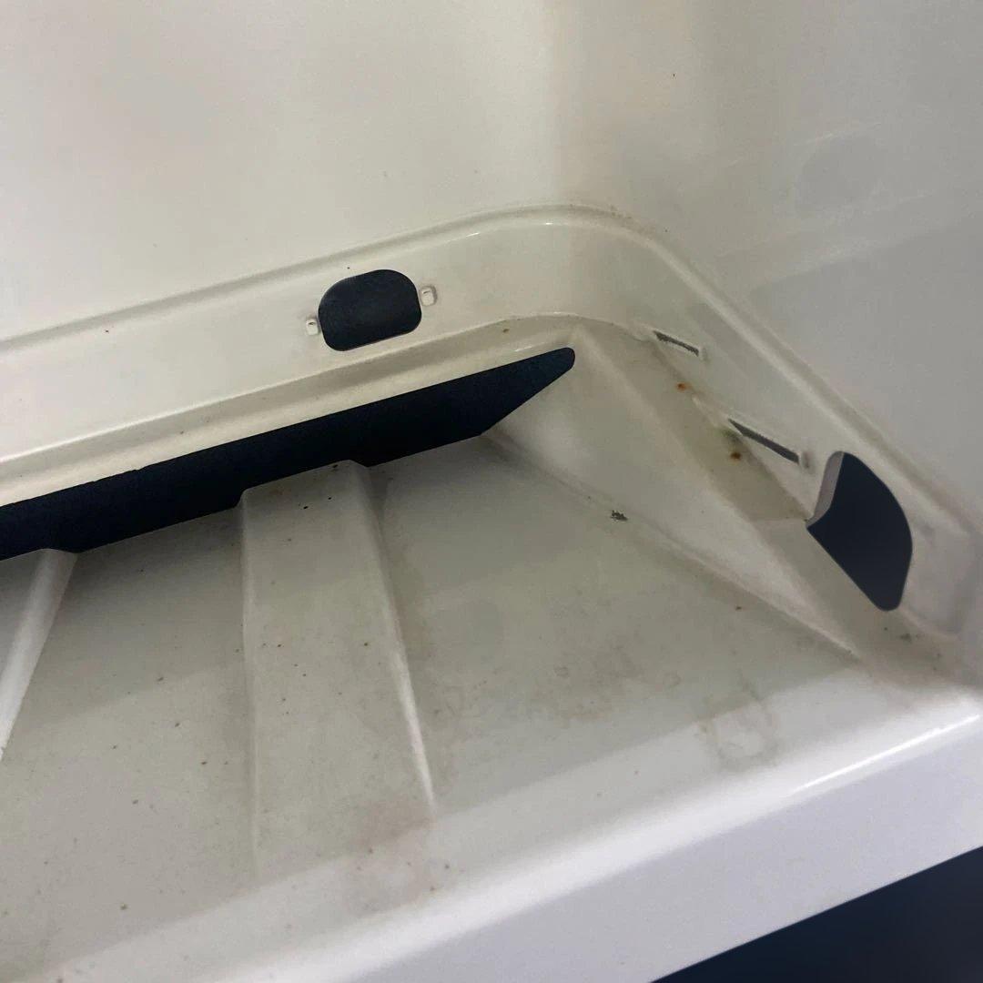 スーパーグレート　17型〜　純正　標準キャブ　白　運転席側　ステップウォール