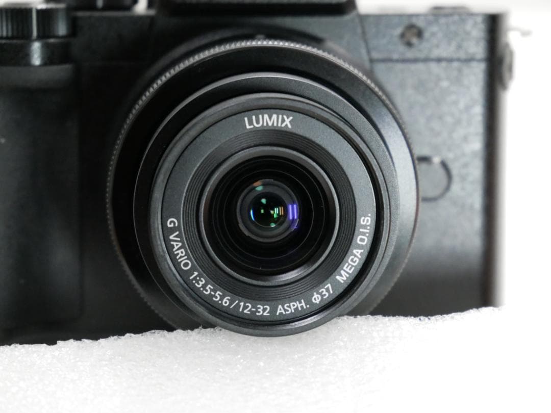 ★★美品・完動品★パナソニックLUMIX DC-G100とレンズ２本付★★