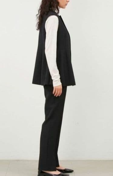 C6747 MilaOwenミラオーウェンペプラムベストセットアップ