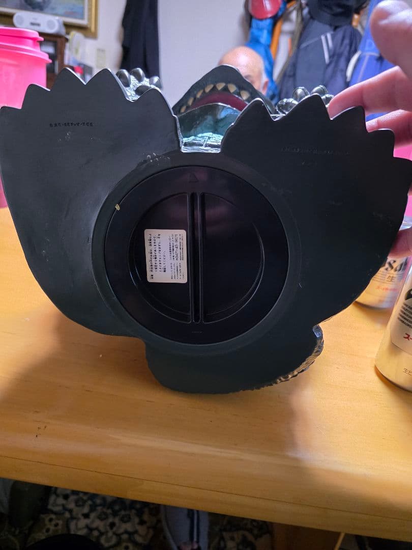 高さ29cmの大きなガメラの貯金箱