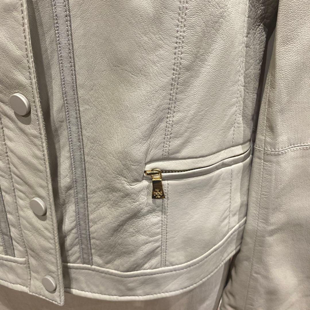 アリエル　トリーバーチ　新品未使用　ジャケット