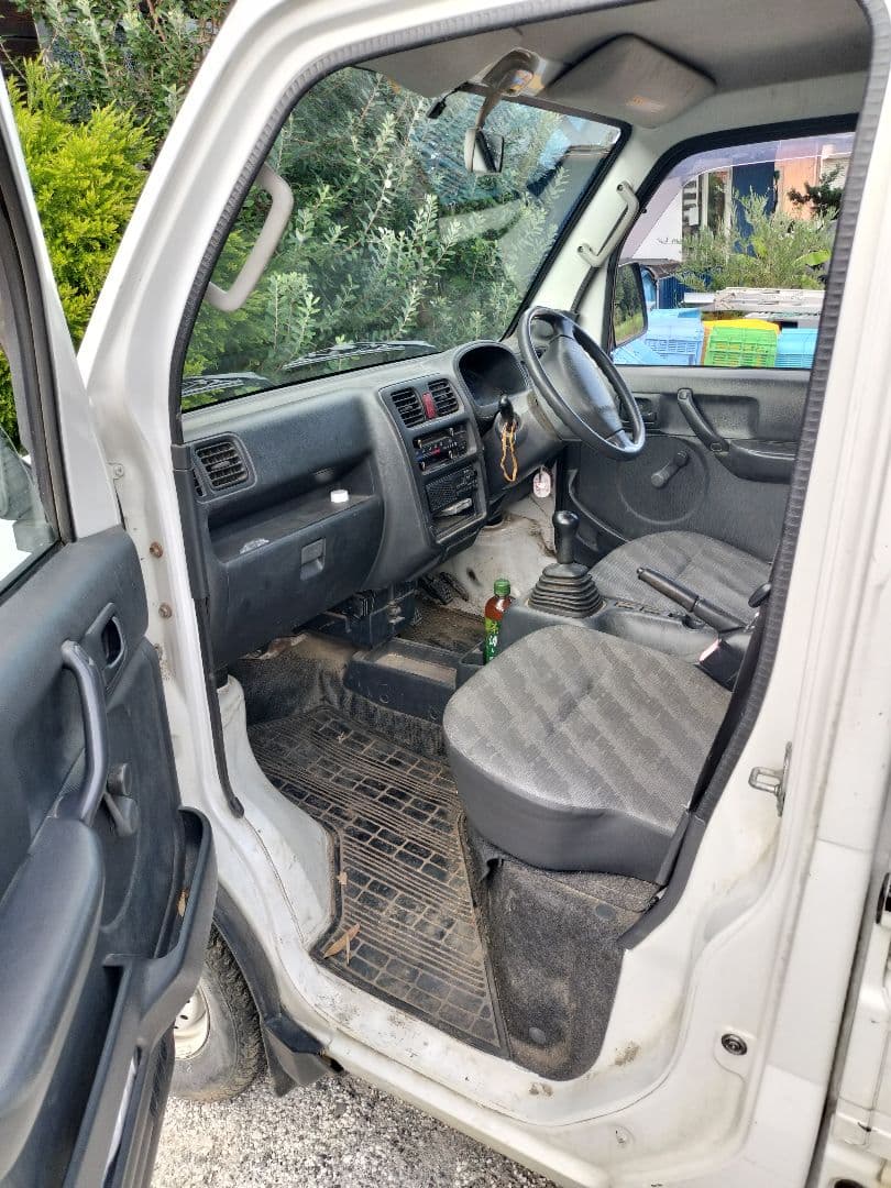 神奈川発☆　スズキ　キャリー　軽トラック　エアコン　MT　95,800km☆