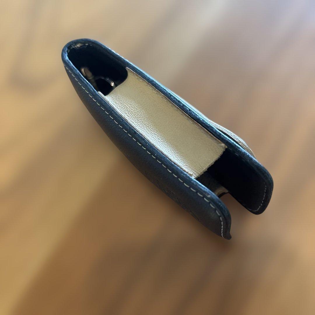 美品　純正　ポルシェ　本革　キーケース　本物　ブラック　レザー　エンブレム