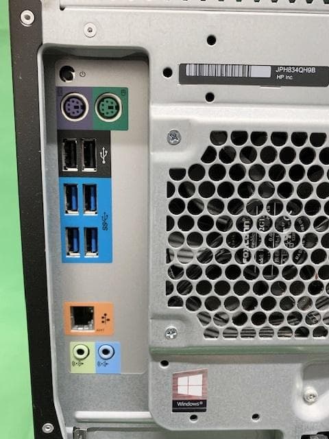 【4画面出力可能】 32G QuadroP600 Xeon SSD Z440