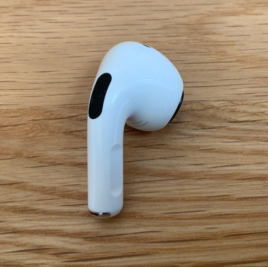 【綺麗】Apple AirPods Pro 第2世代　★イヤーチップ全て新品★