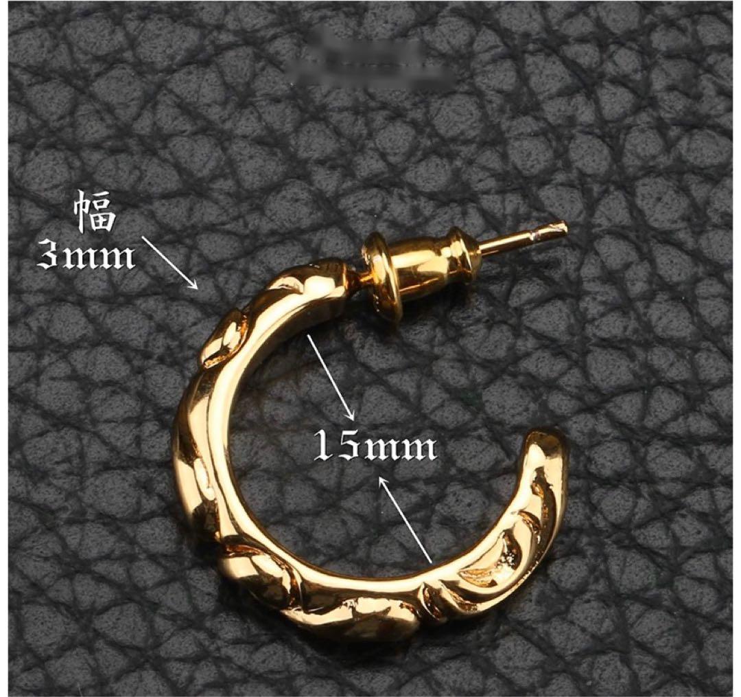 22k スクロールフープピアス　両耳　ゴールド　唐草　メンズ