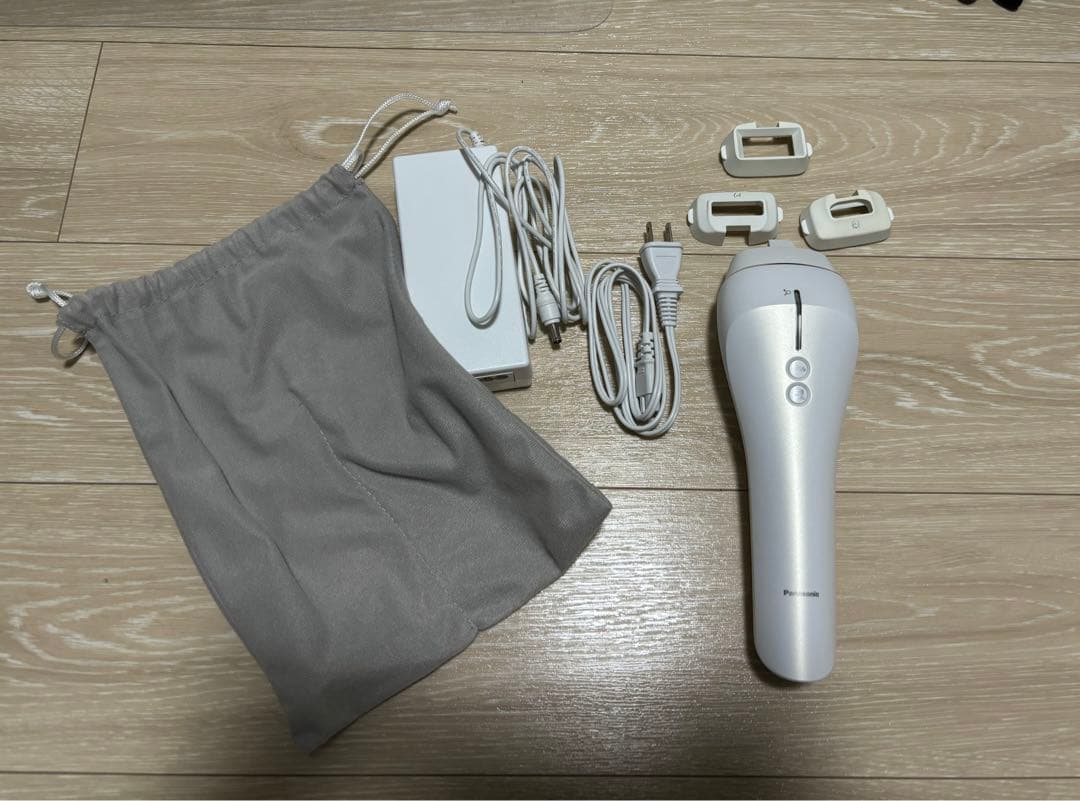 Panasonic　ES-WP81 光エステ 脱毛器