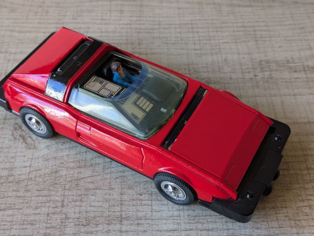 ポピー チェンジマシン スーパーパトカー ポピニカ 超合金 タカトク