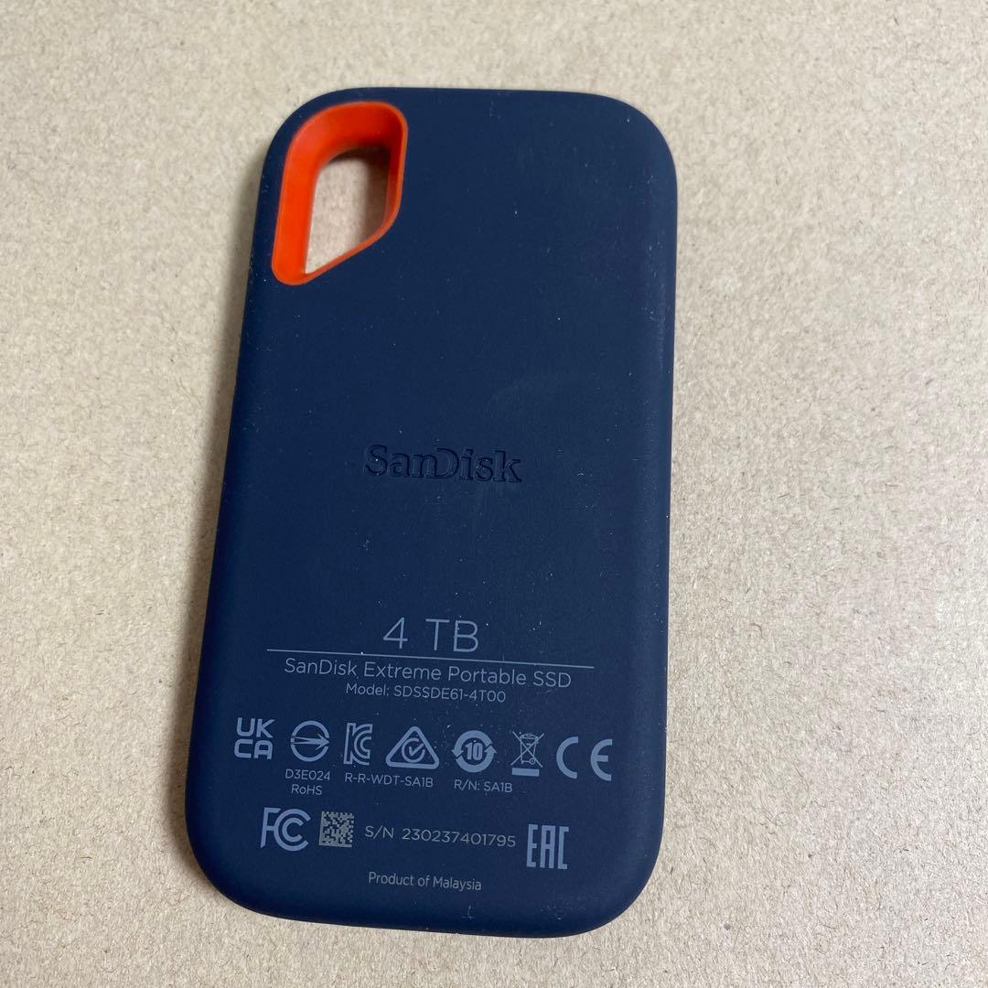 SanDisk 外付けSSD 4TB