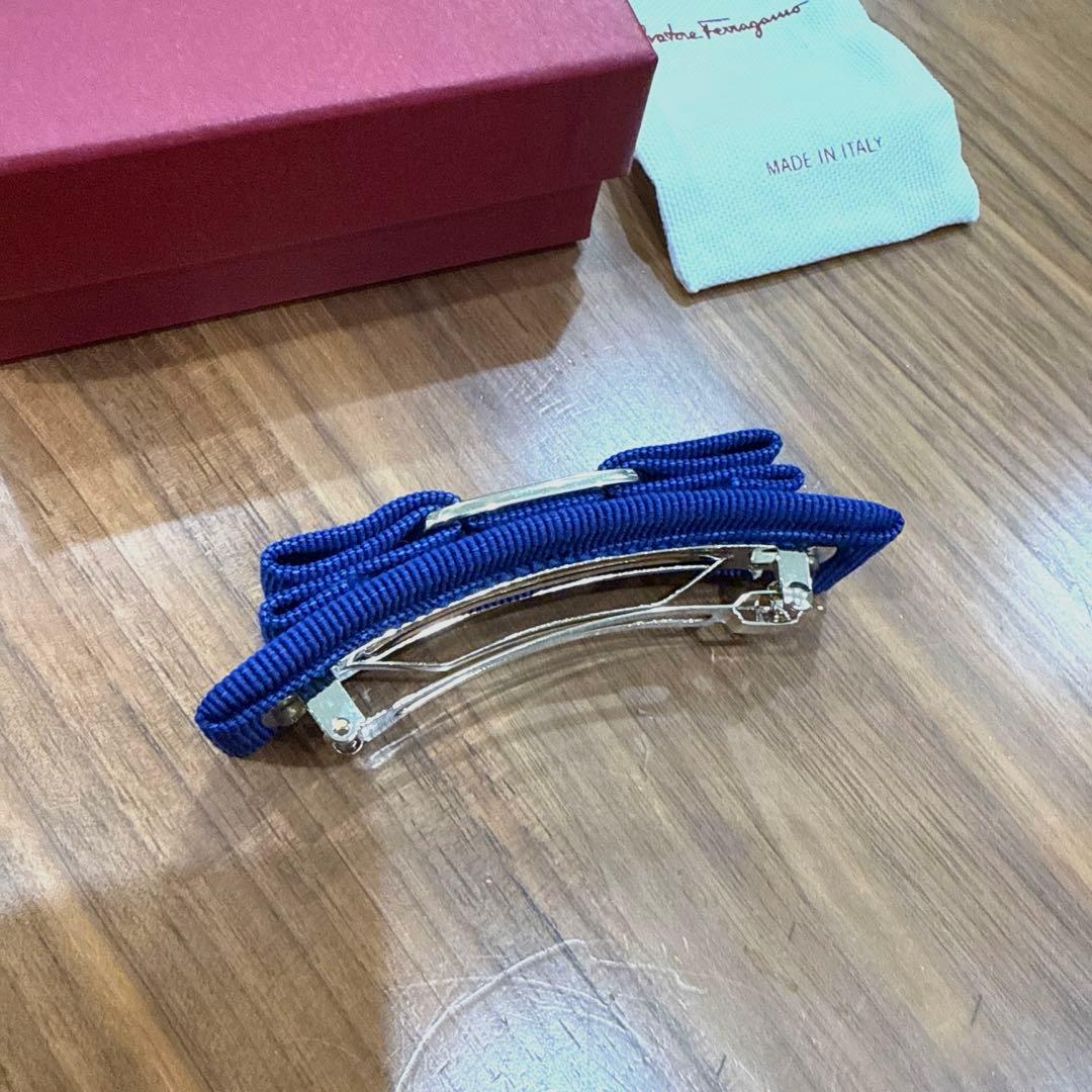 ◆ サルヴァトーレフェラガモ◆リボンヘアバレッタ