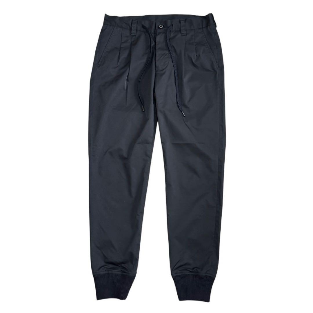 名作 1piu1uguale3 シャカシャカ イージーパンツ ジョガーパンツ