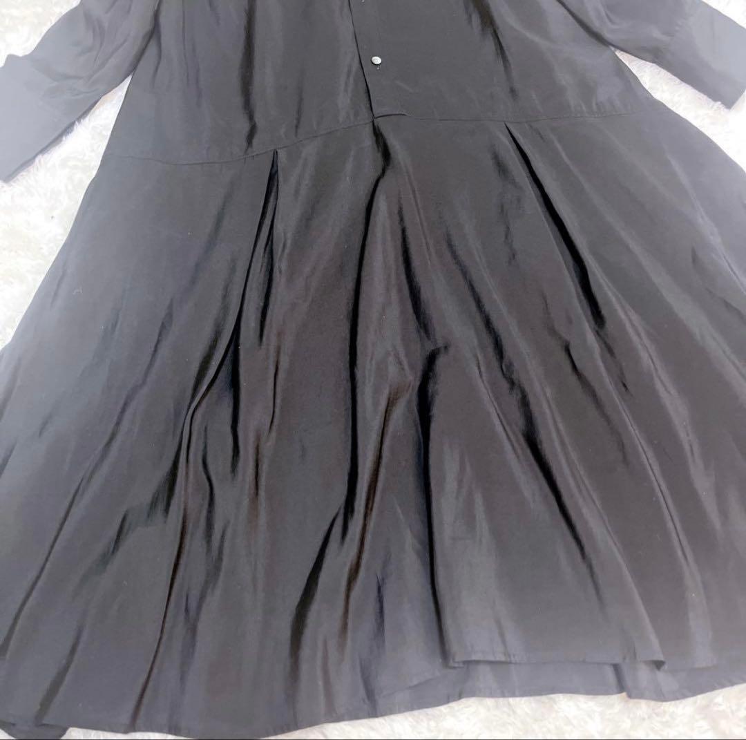 美品✨2024SS✨BEARDSLEY カラーレスシャツワンピース フレア 黒