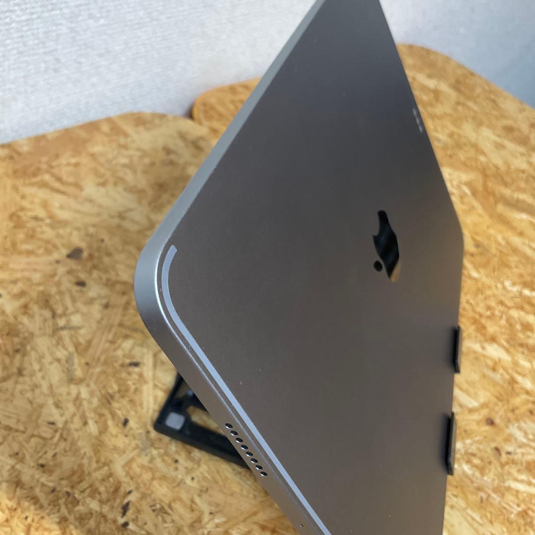 iPad Pro 11インチ 第4世代 Wi-Fiモデル128GB＋充実した付属
