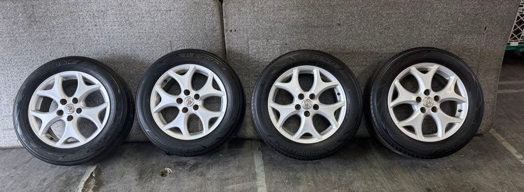 17インチ ホイールセット ブリヂストンREGNO トヨタ　エスティマ50系純正