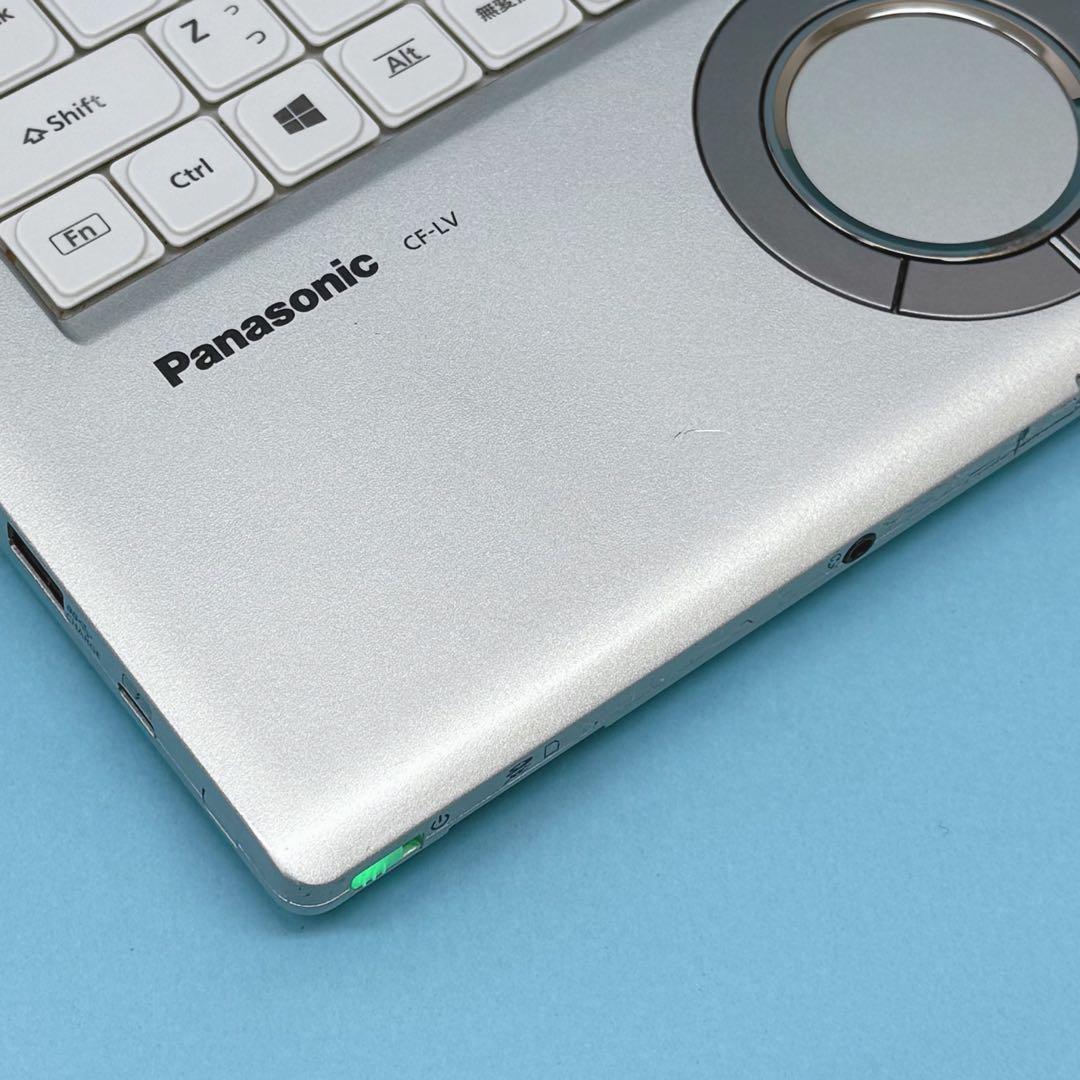 899 良品 Core i7 レッツノート LV9 第10世代 16GB 512