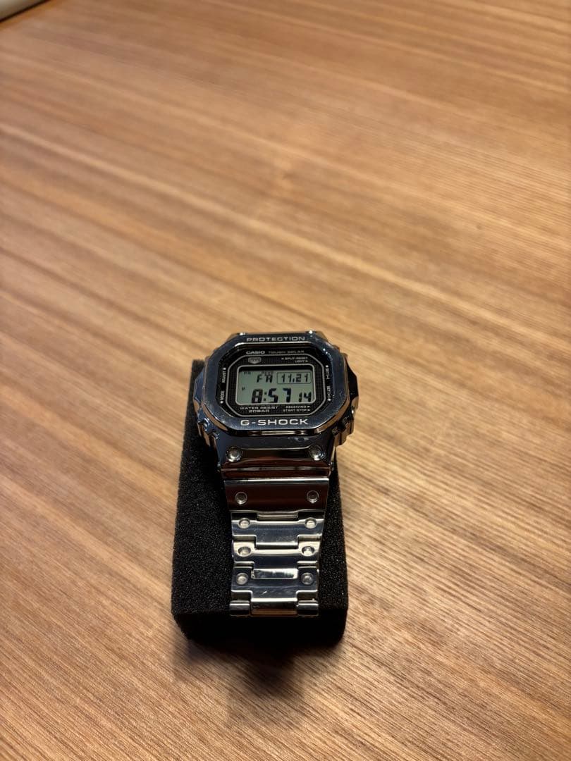 大人気　G-SHOCK デジタル腕時計 シルバーGMW-B5000