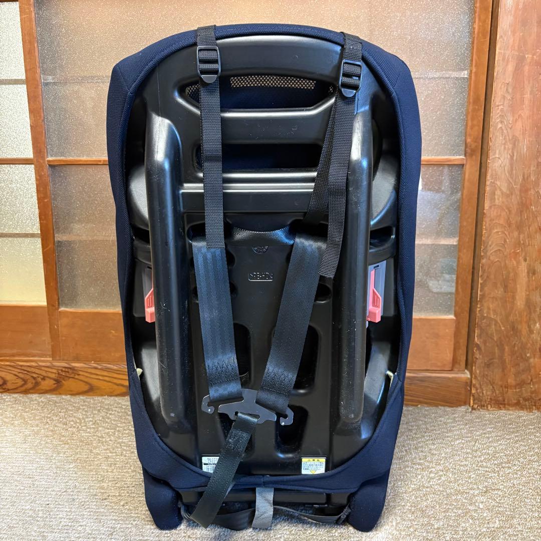 美品 Combi ジョイトリップエアスルー　ジュニアシート　ネイビー