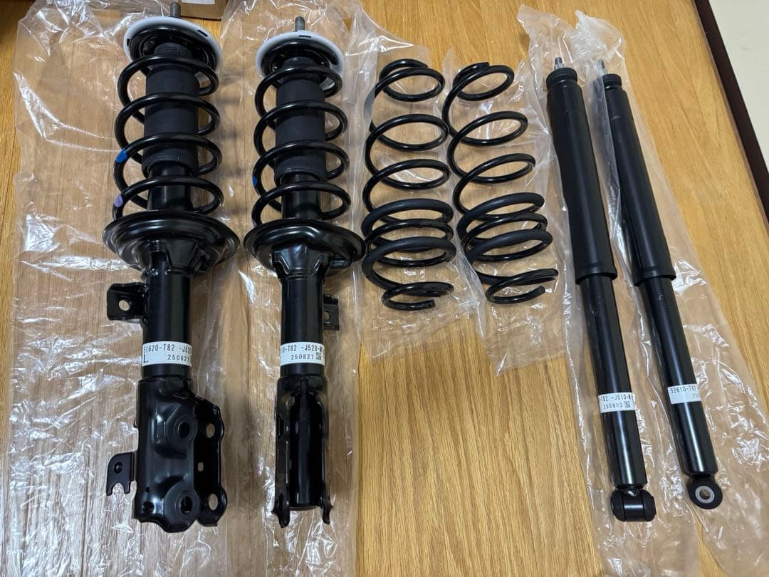 美品　サスペンションセット　HONDA