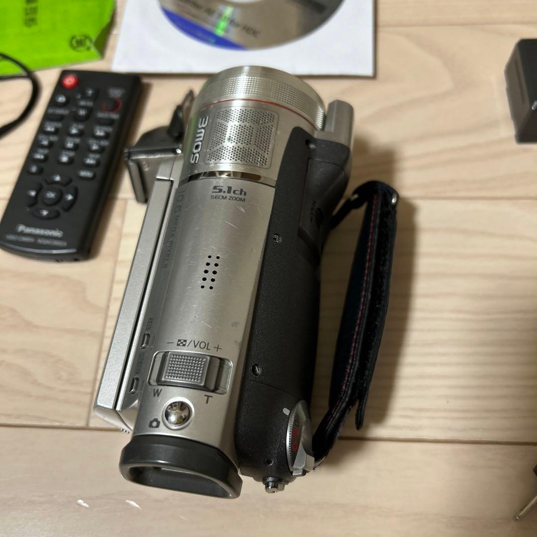 パナソニック　ビデオカメラ　HDC-TM300