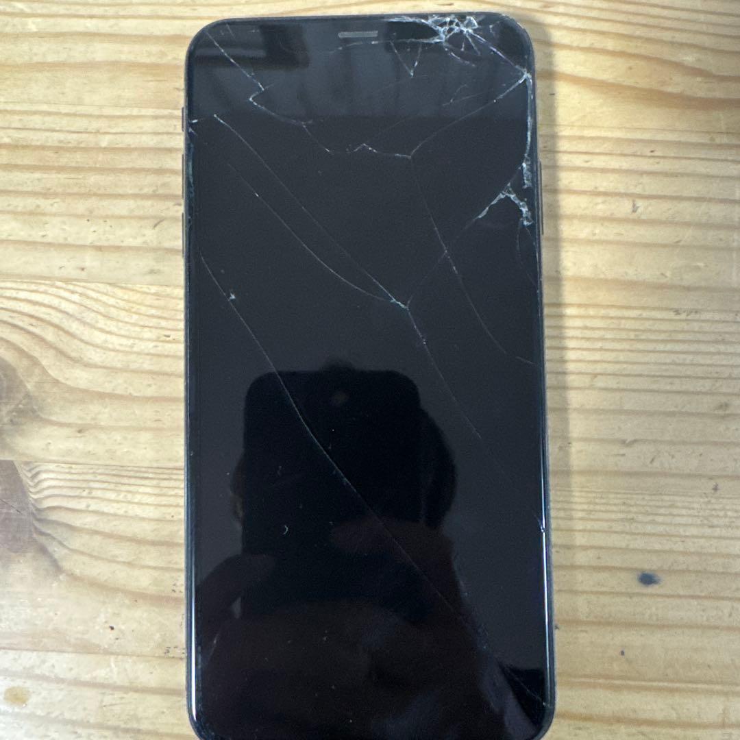 iPhone Xs Max 256GB 本体 ひび割れあり