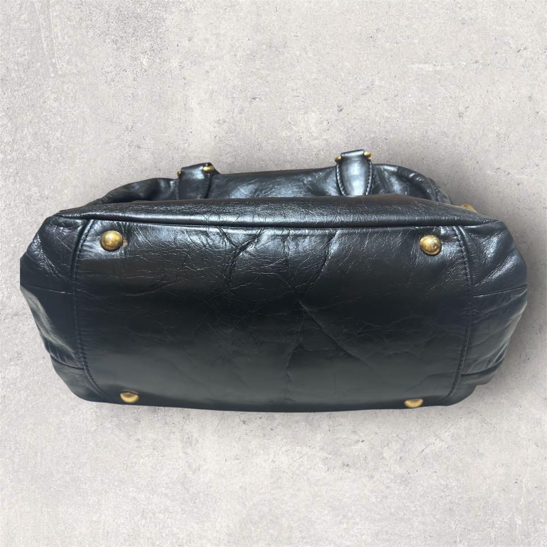 miu miu ブラック　ゴールド　レザー　ハンドバッグ