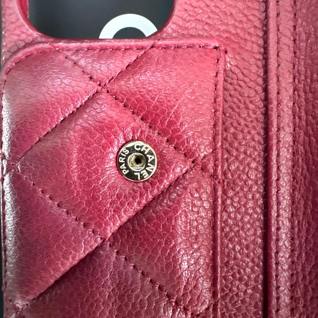 激レア　赤　CHANEL iphoneケース キャビアスキン 13pro