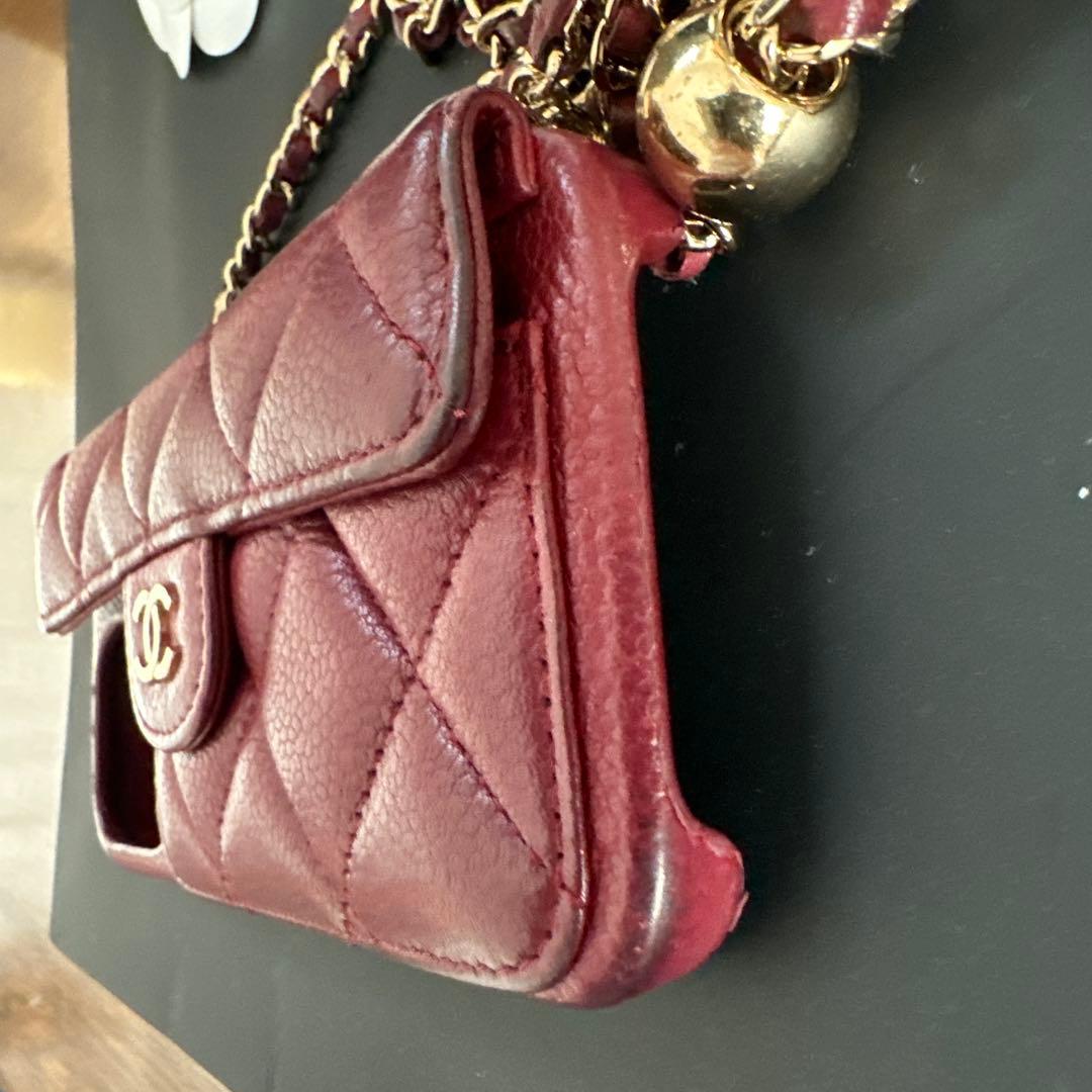 激レア　赤　CHANEL iphoneケース キャビアスキン 13pro