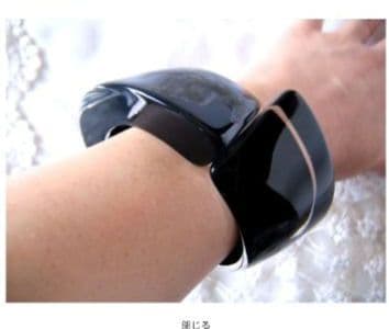 のりこみち　新品未使用 ANGELA CAPUTIクリア×ブラックバングル