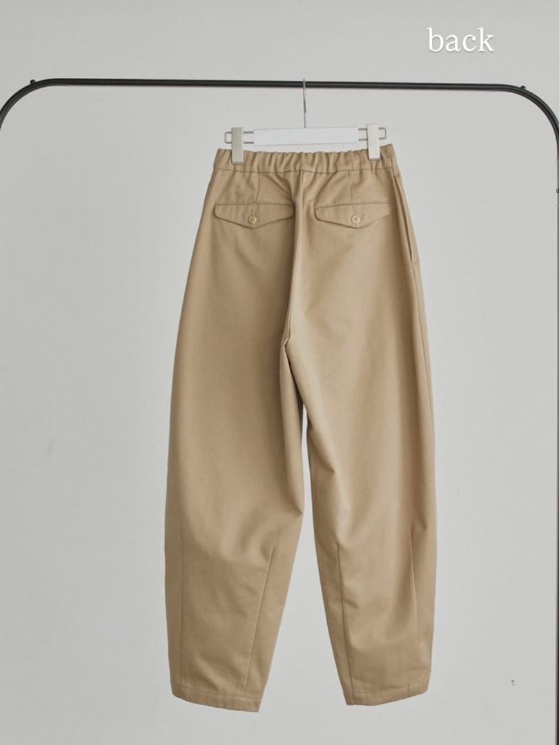 【新品】nala コクーンチノパンツベージュ S