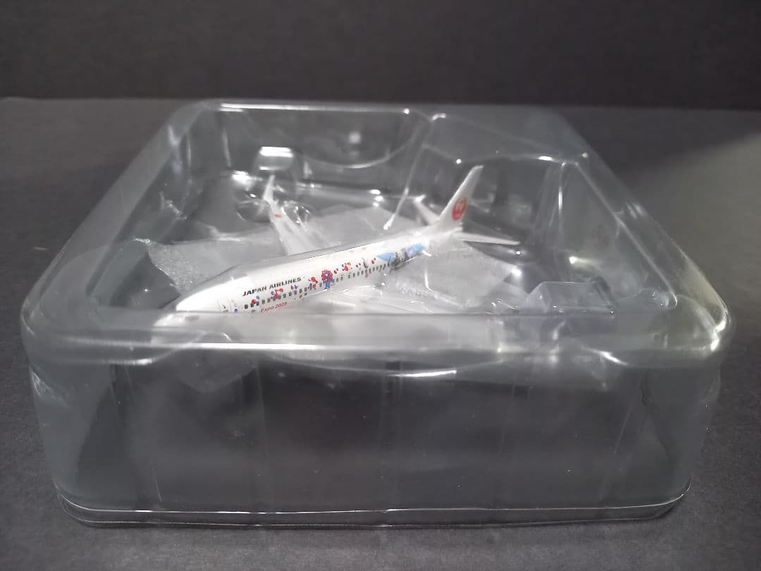 phoenix 1/400 JAL B737-846 JA342J ガンダム　②