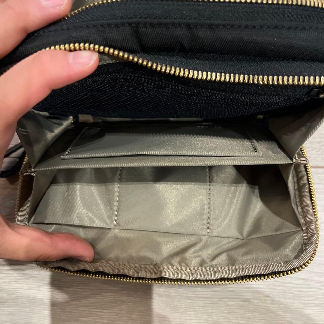 PORTER ブラックショルダーバッグ