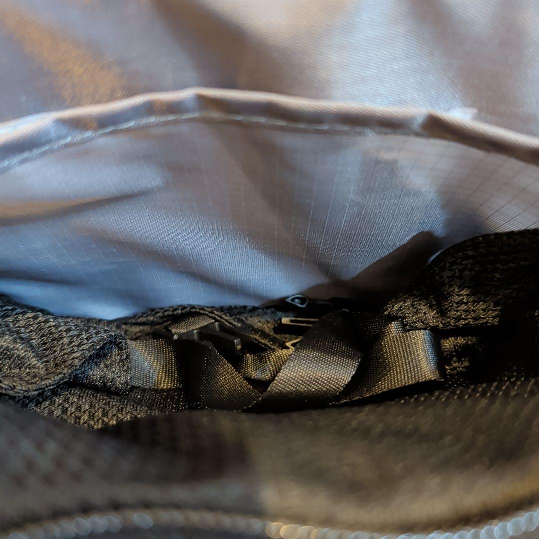 【極美品】POMULU ポムル 2WAYヒップシート ブラック 箱・説明書付