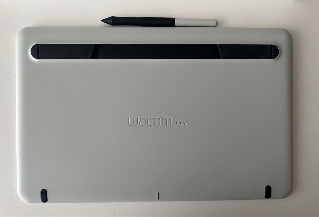Wacom One 液晶ペンタブレット［13.3型］