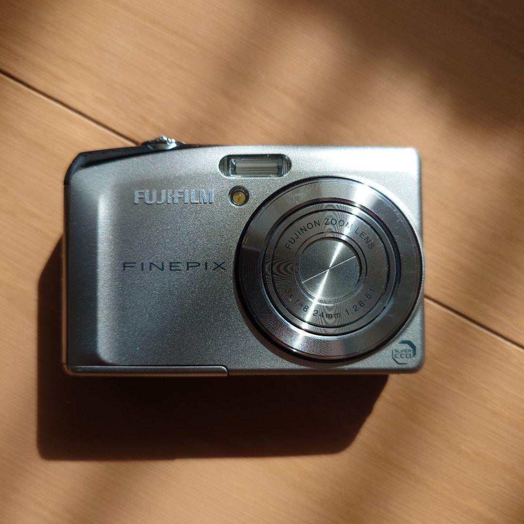 デジタルカメラ Fujifilm FinePix F50fd