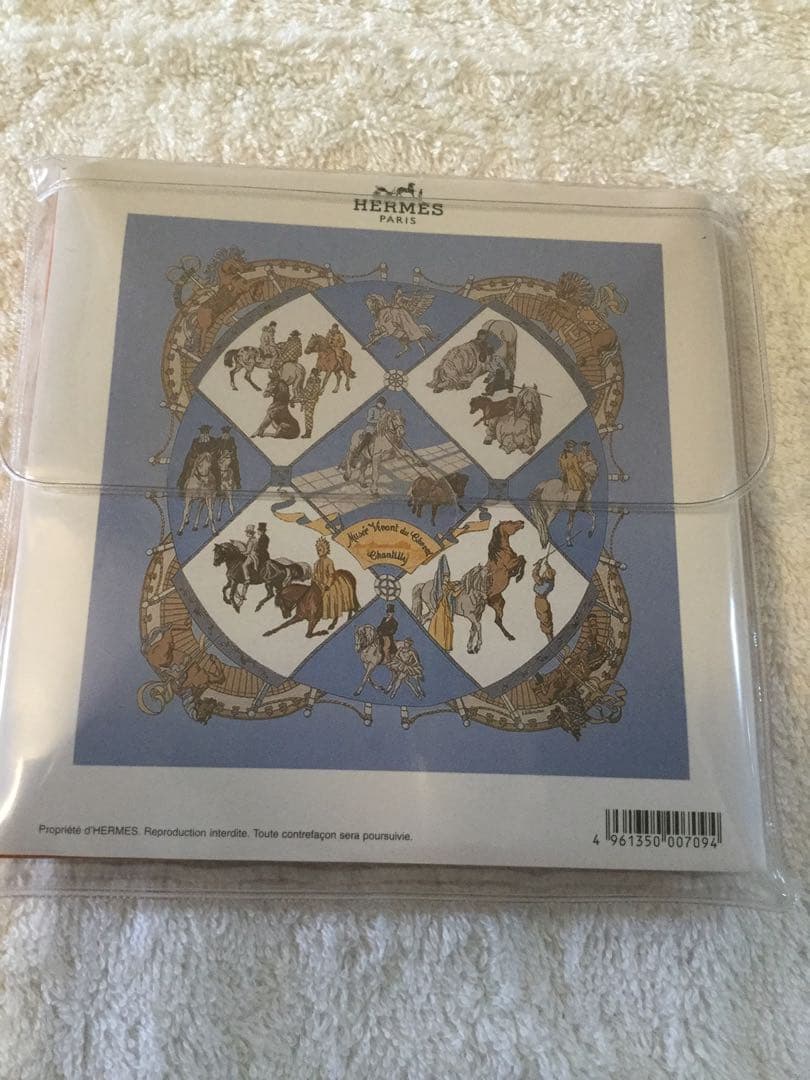 新品未開封 エルメス HERMES カレスカーフ？ ハンカチ？