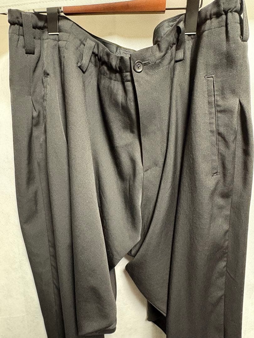 ヨウジヤマモトプールオム 23AW 内股ドレープパンツ サイズ1 黒