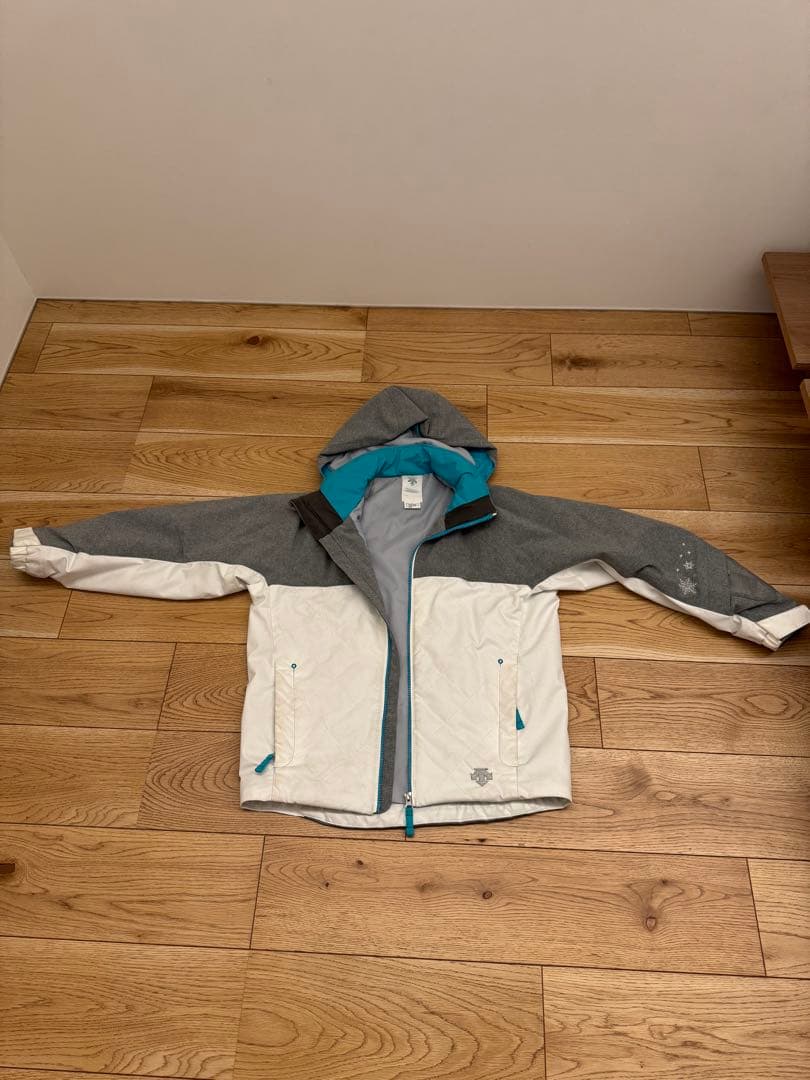 デサントジュニア スキーウェア 150サイズ