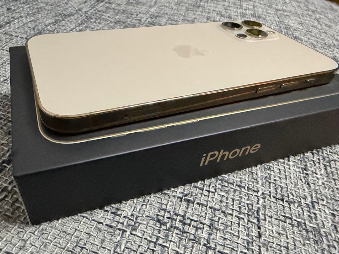 iPhone12Pro 256GB ゴールド SIMフリー 美品