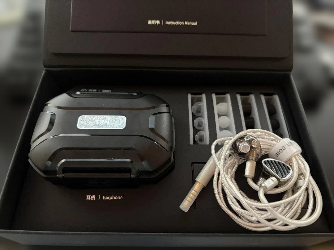 TRN JAWS 4.4mm版 リケーブル可能イヤホン